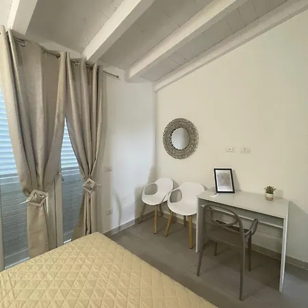 Adele Apartment
